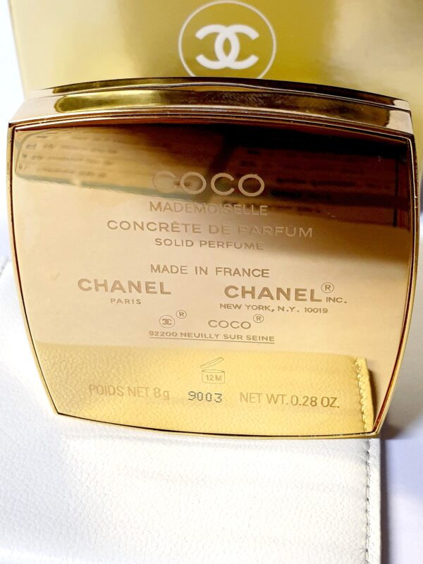 Superbe concrète Coco Mademoiselle Chanel