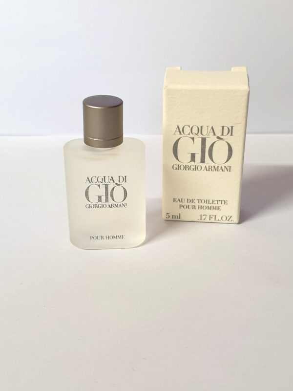 Miniature de parfum Acqua di Gio Armani