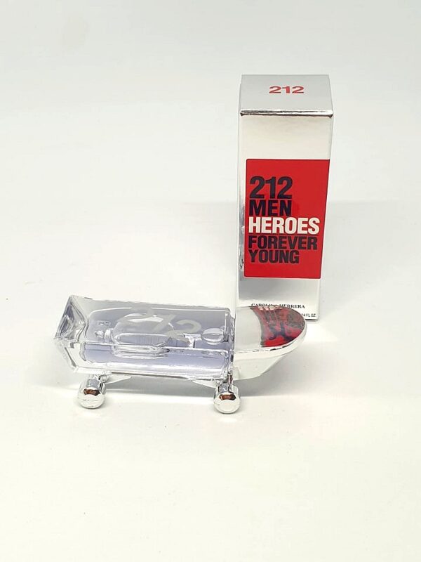 Miniature de parfum 212 Men Heroes Carolina Herrera