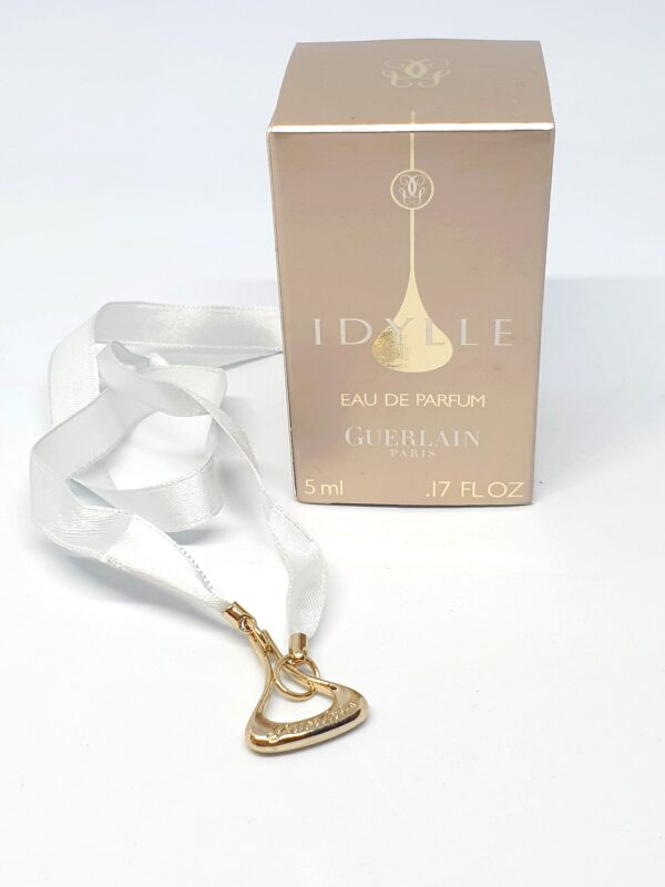 Collier pendentif Idylle De Guerlain