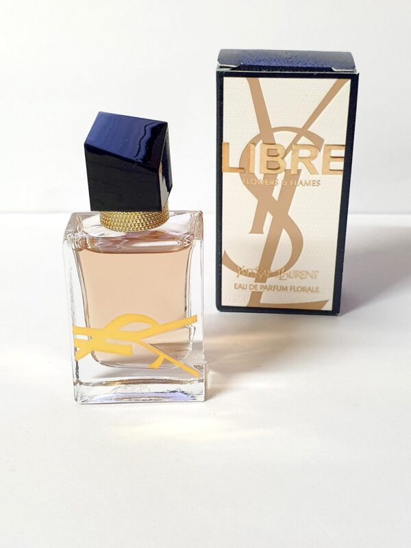 Miniature de parfum Libre Flowers and Flames Yves Saint Laurent