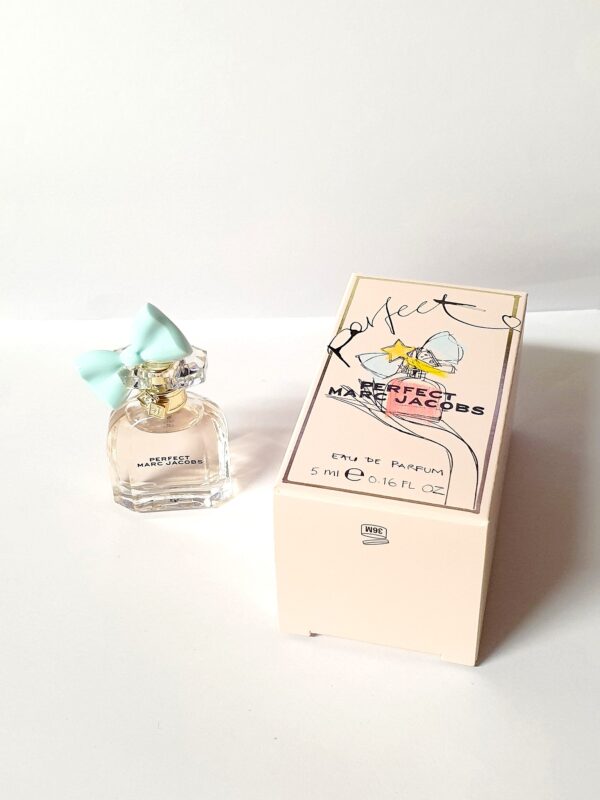 Miniature de parfum Perfect Marc Jacobs