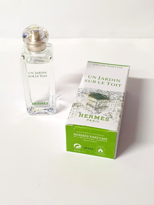 Miniature de parfum Un jardin sur le Toit Hermès