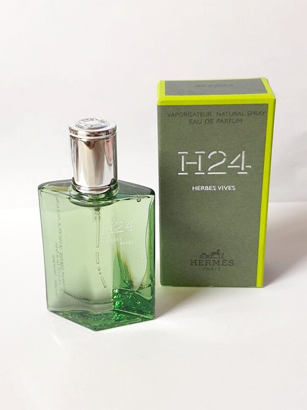 Miniature Eau de parfum H24 Herbes vives Hermès 12.5 ml