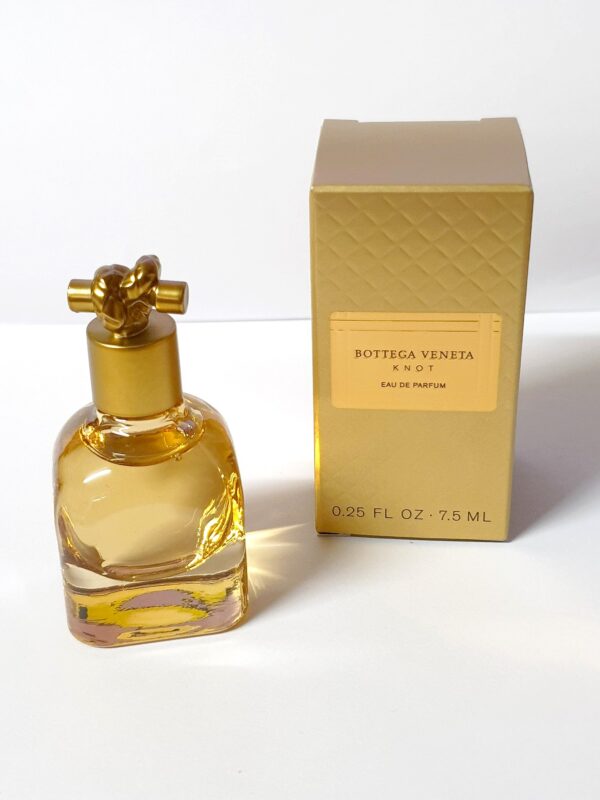 Miniature de parfum Knot de Bottega Veneta