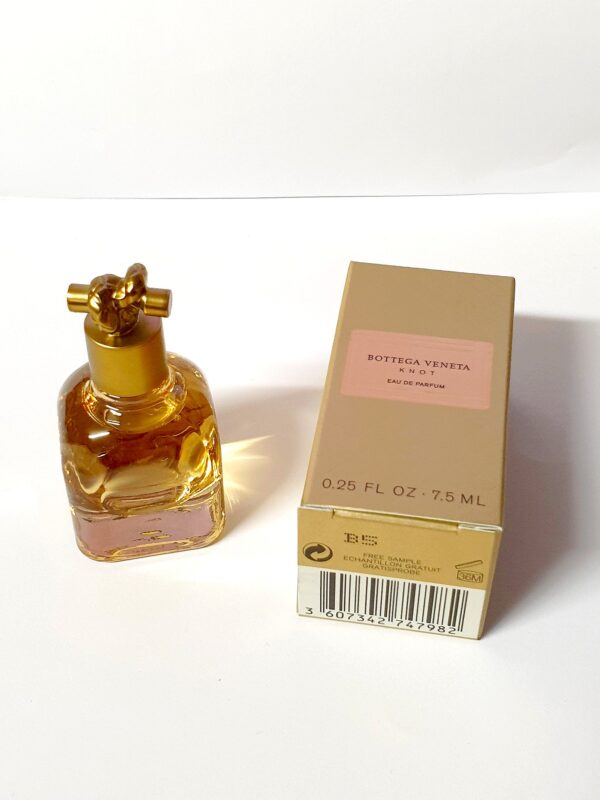 Miniature de parfum Knot de Bottega Veneta