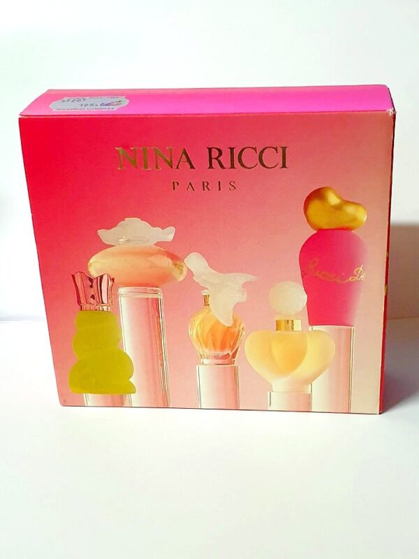 Superbe Coffret de 5 miniatures Nina Ricci