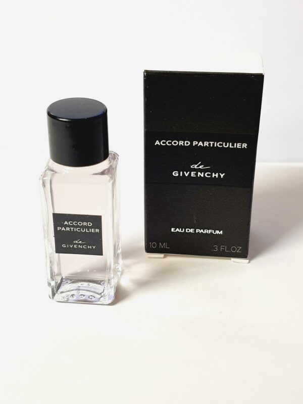 Miniature de parfum Accord particulier de Givenchy